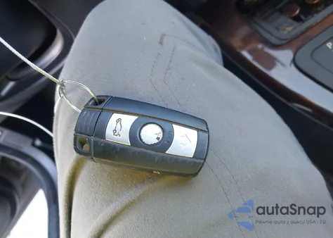 2007 BMW 328Xi из США, поврежденный, VIN WBAVT735X7FZ35124